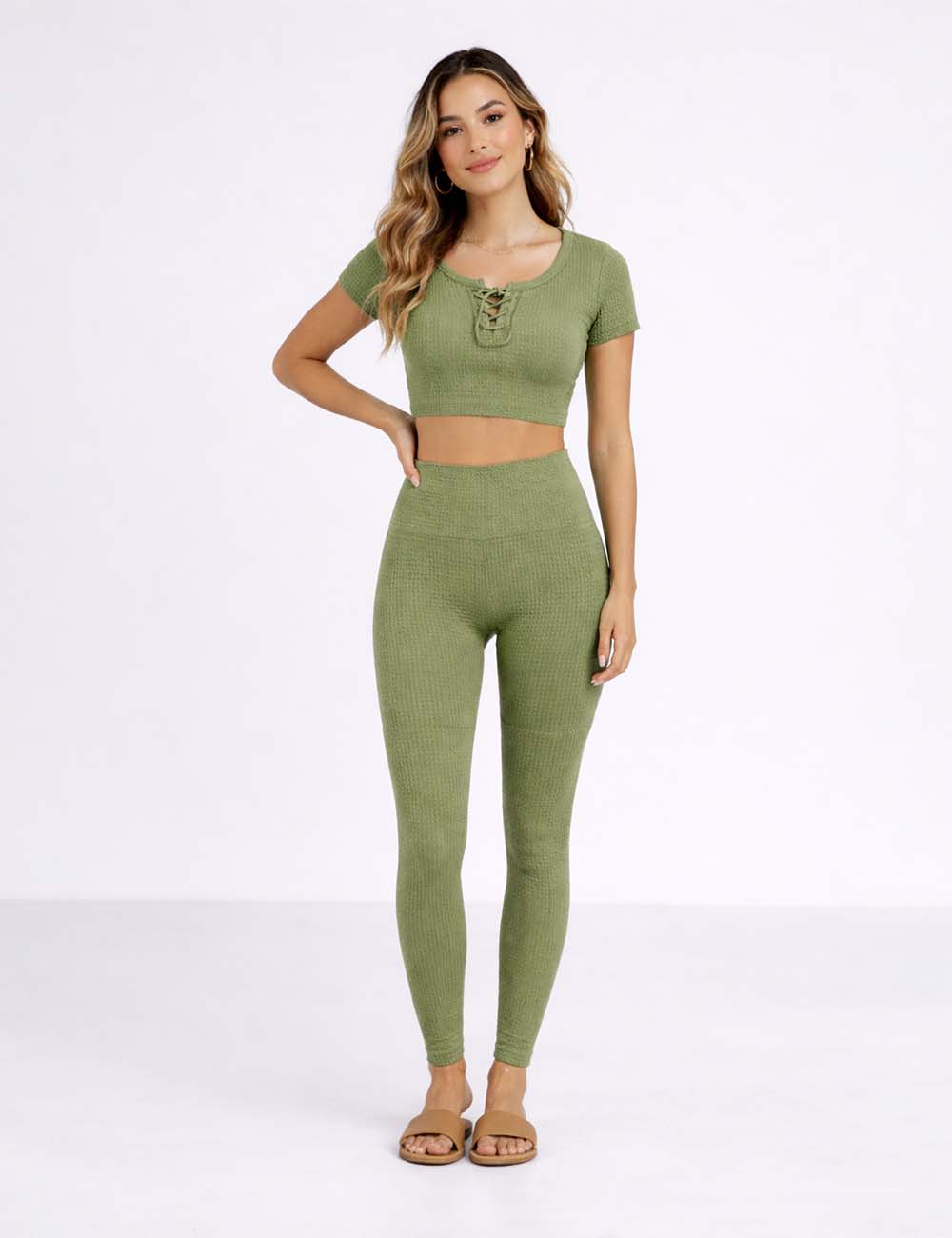 Ladies Chic Knit Round Neck Cap Sleeve Crop Top