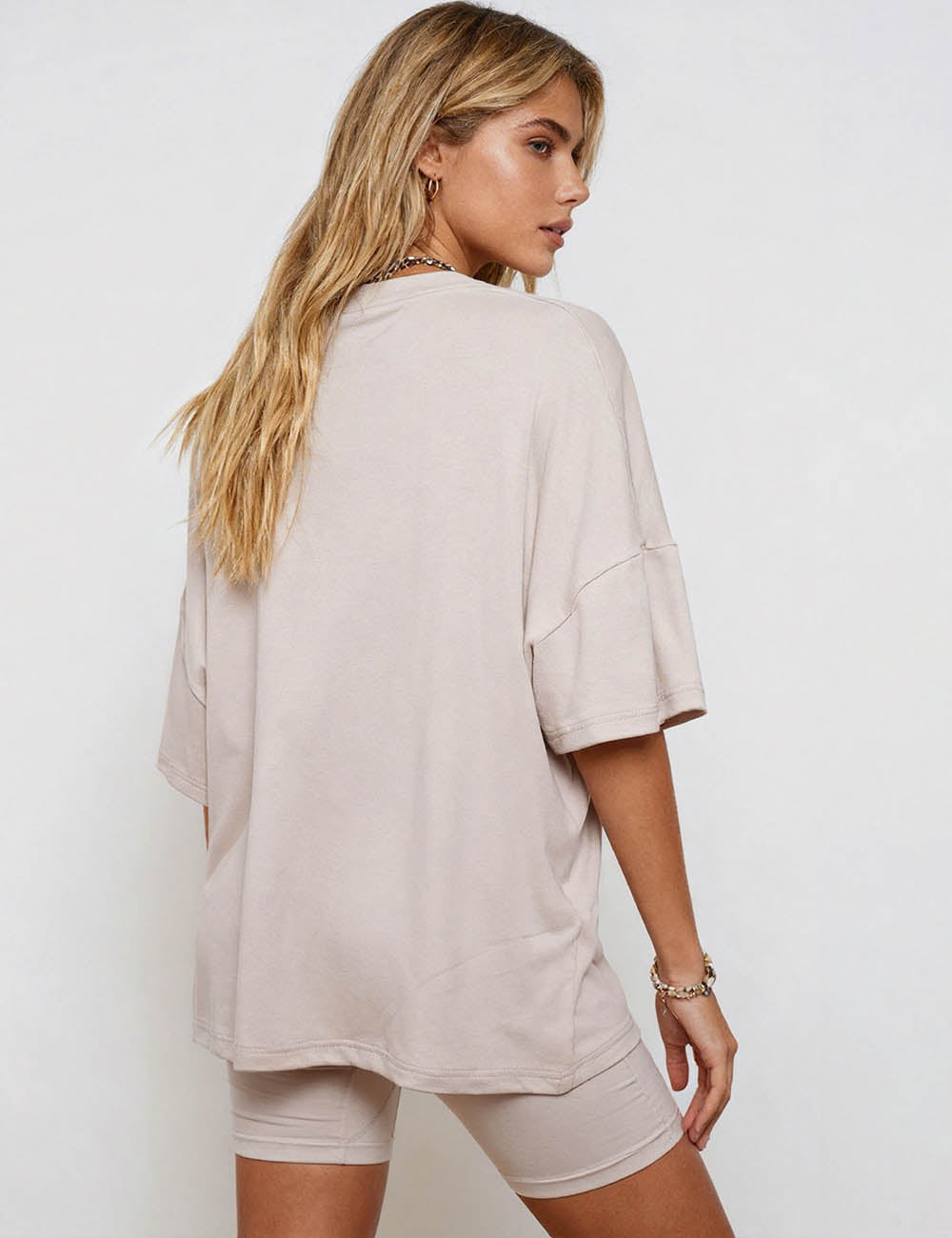 Ladies Solid Loungewear Outfits Loose Top & Slim Shorts Set