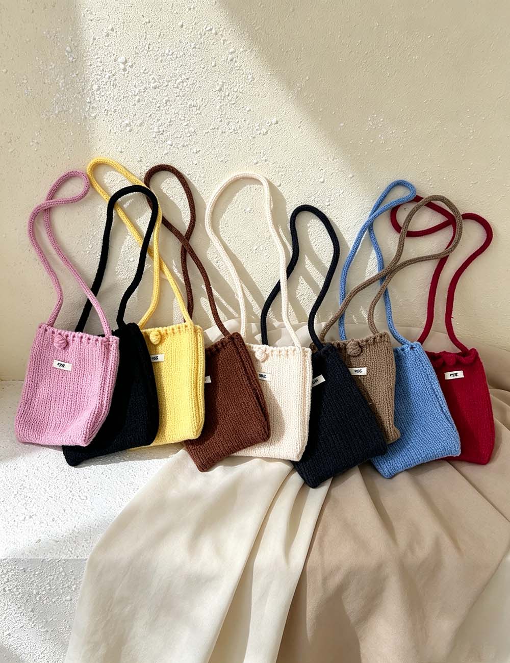 Ladies Casual Aesthetic Knit Mini Crossbody Phone Bag