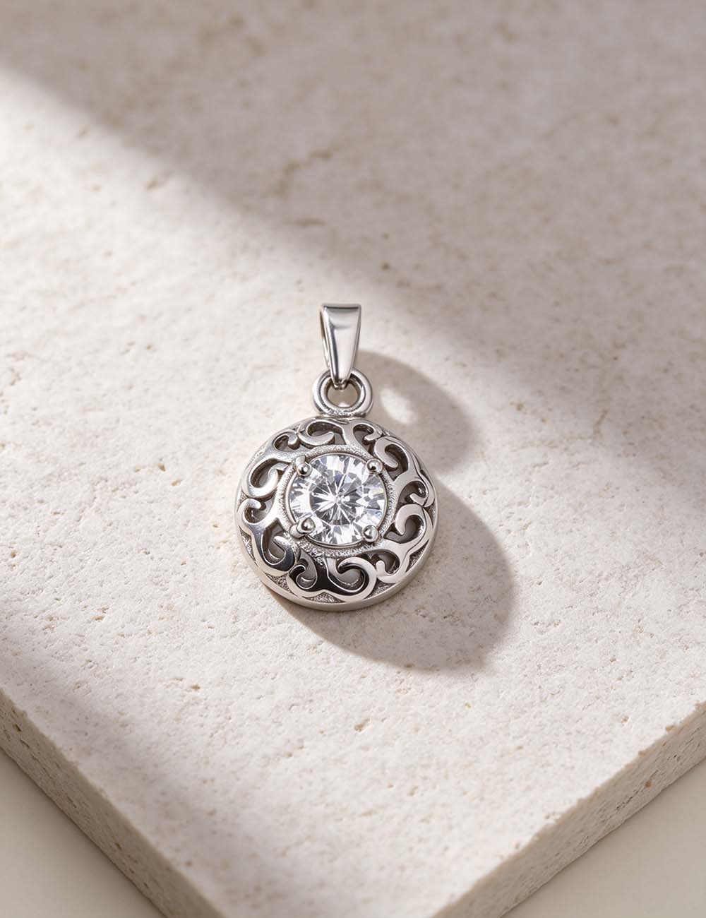 Ladies Minimalist Vintage CZ Sun Flower Charm Pendant