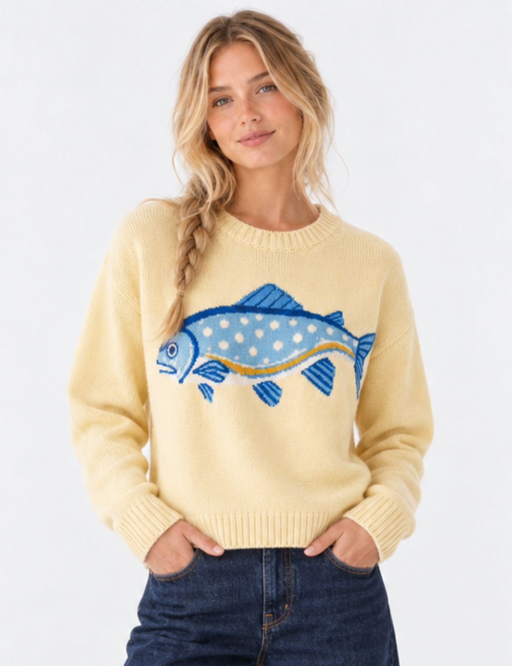 Ladies Fish Jacquard Crew Neck Cropped Knit Sweater