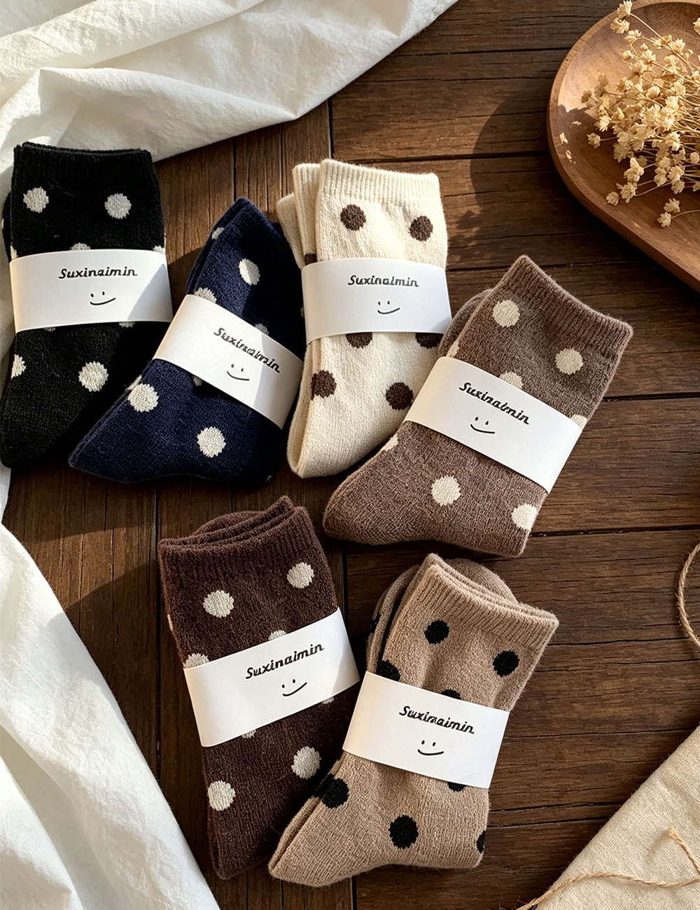 Ladies Cute Vintage Polka Dot Ribbed Slouch Crew Socks