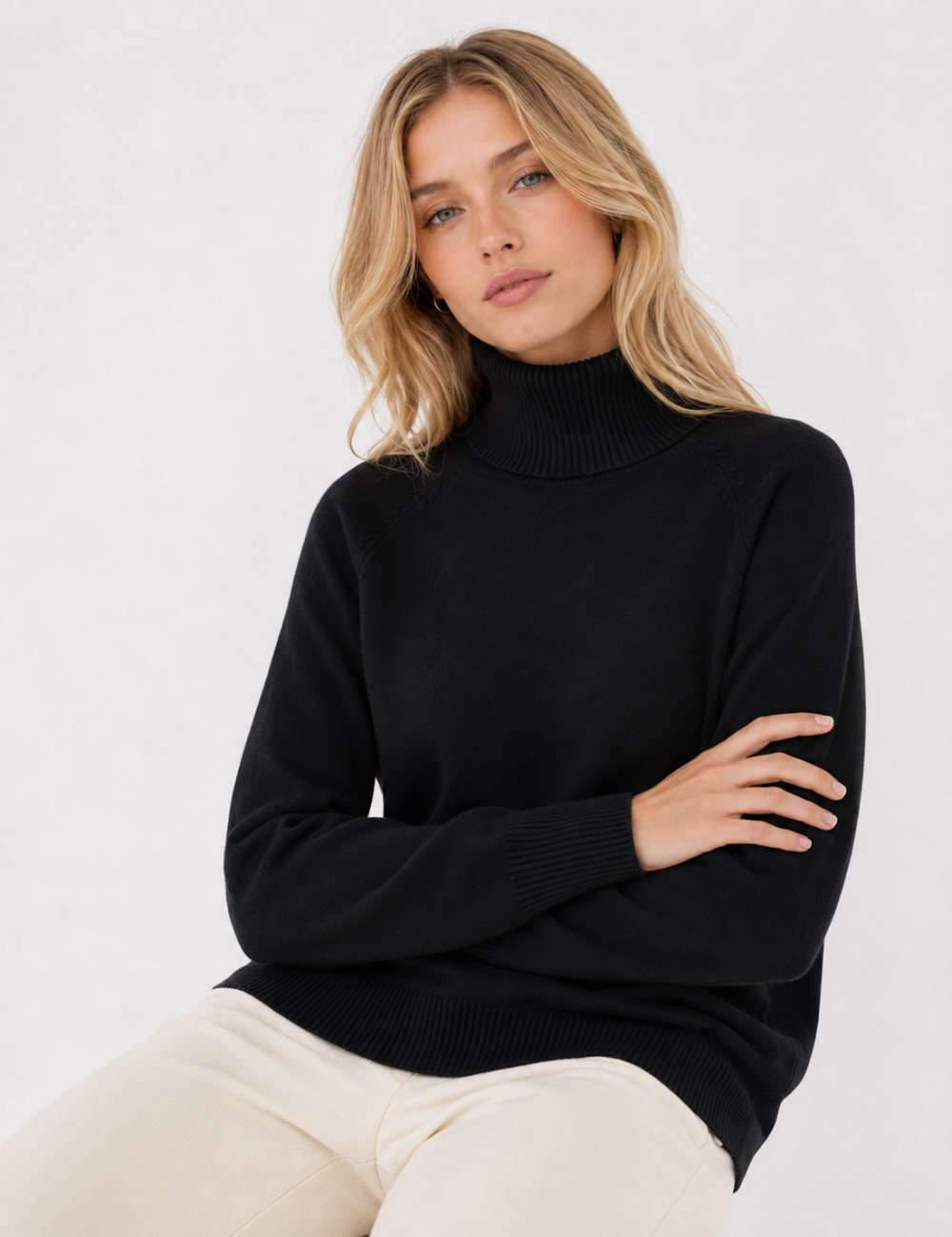 Ladies Solid Turtleneck Long Sleeves Sweater