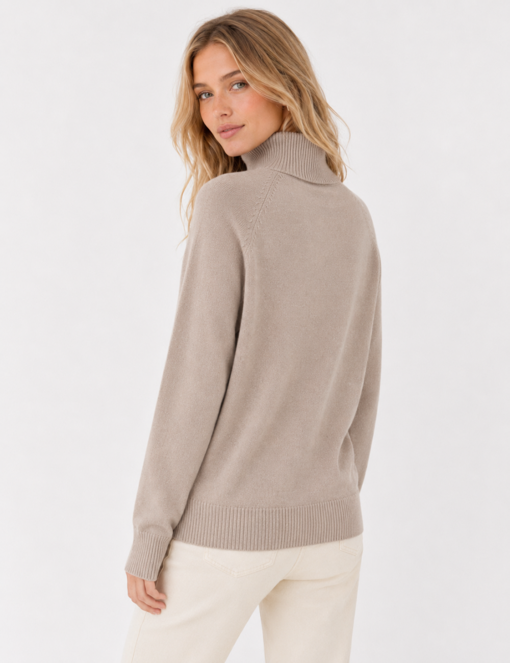 Ladies Solid Turtleneck Long Sleeves Sweater