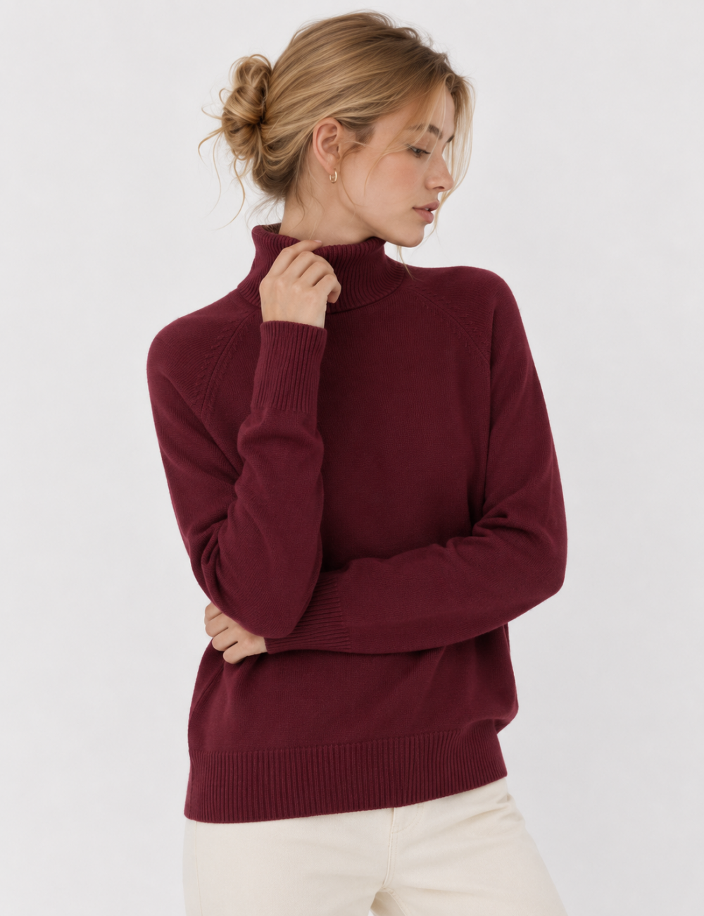 Ladies Solid Turtleneck Long Sleeves Sweater