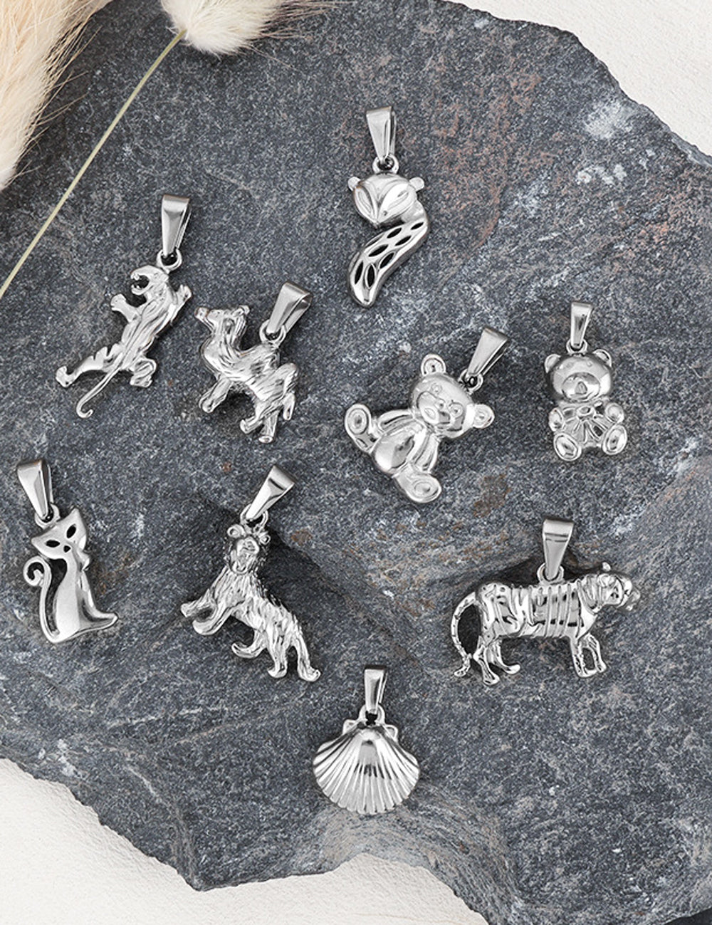Ladies Punk Vintage Animal Tiger Bear Charm Pendant