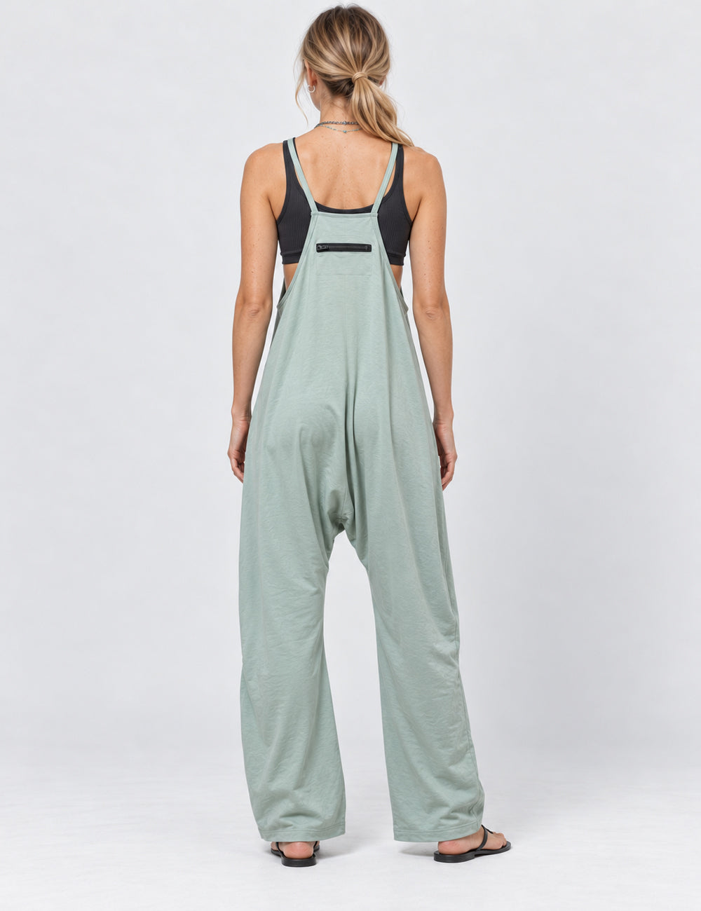 Ladies Relaxed Fit V-Neck Spaghetti Strap Vacation Jumpsuit