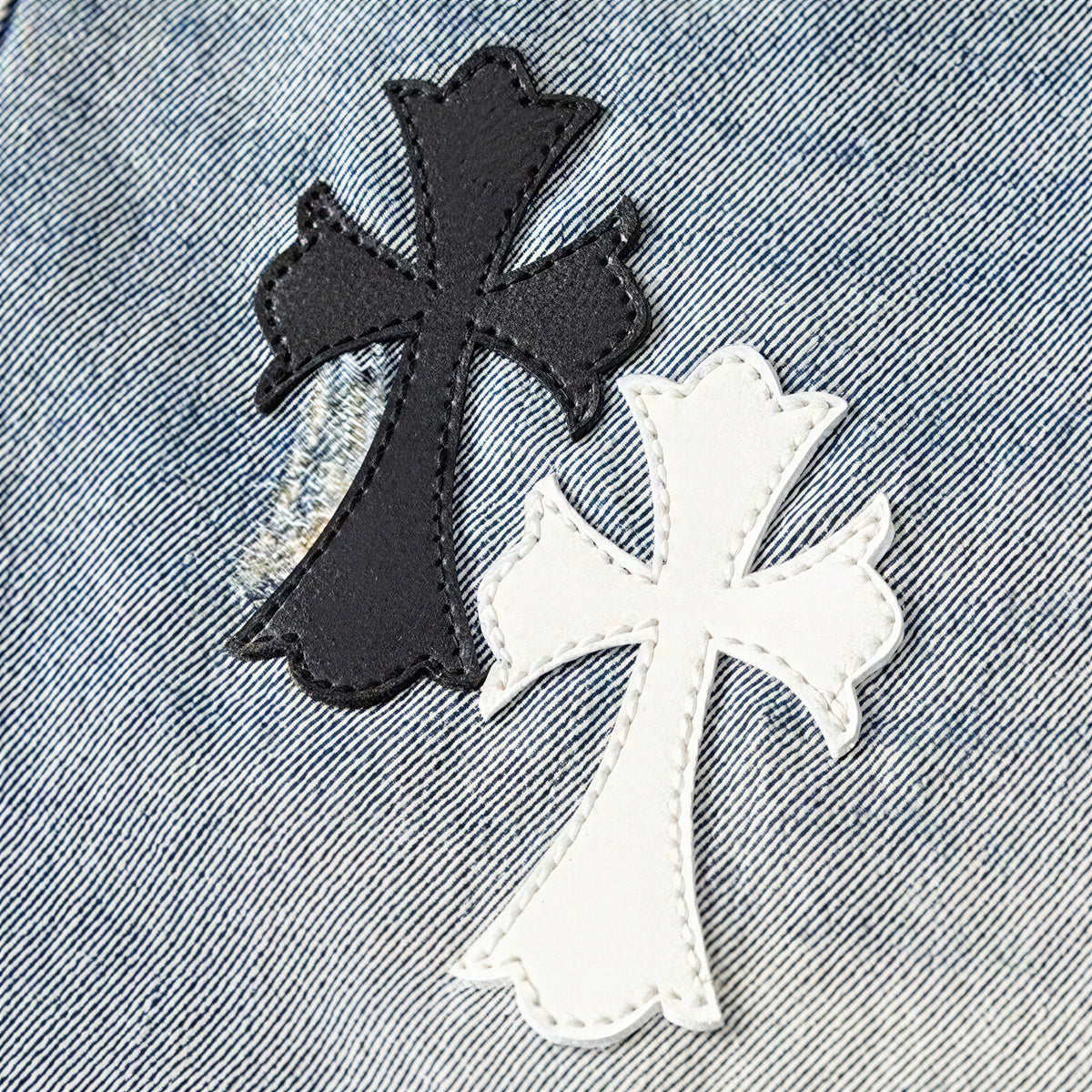 Men's Spring Light Blue Ripped Cross Patch Denim Jeans