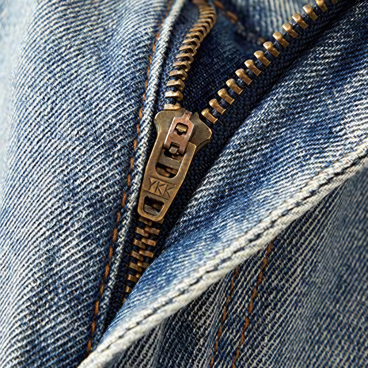 Men's Spring Light Blue Ripped Cross Patch Denim Jeans