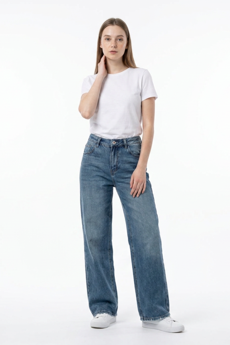 Women's Vintage Wash High Waist Straight Leg Jeans