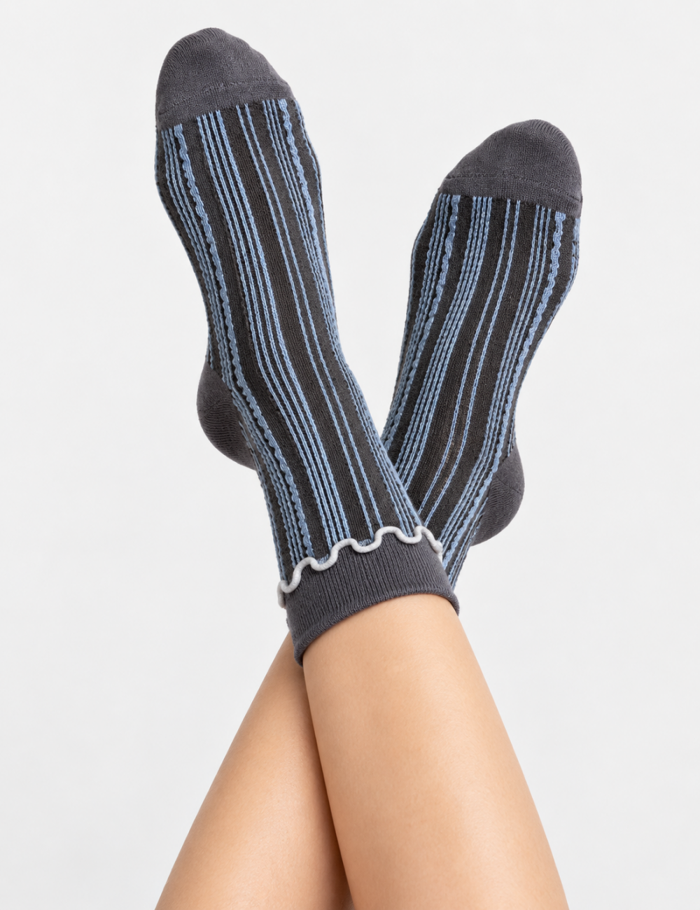 Ladies Lettuce Edge Striped Mid Calf Socks