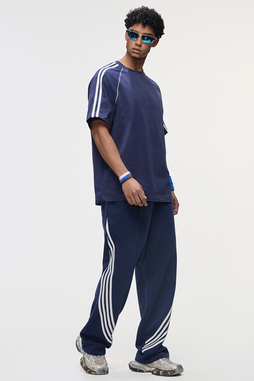Comfortable short-sleeved shirt and wide-leg pants set
