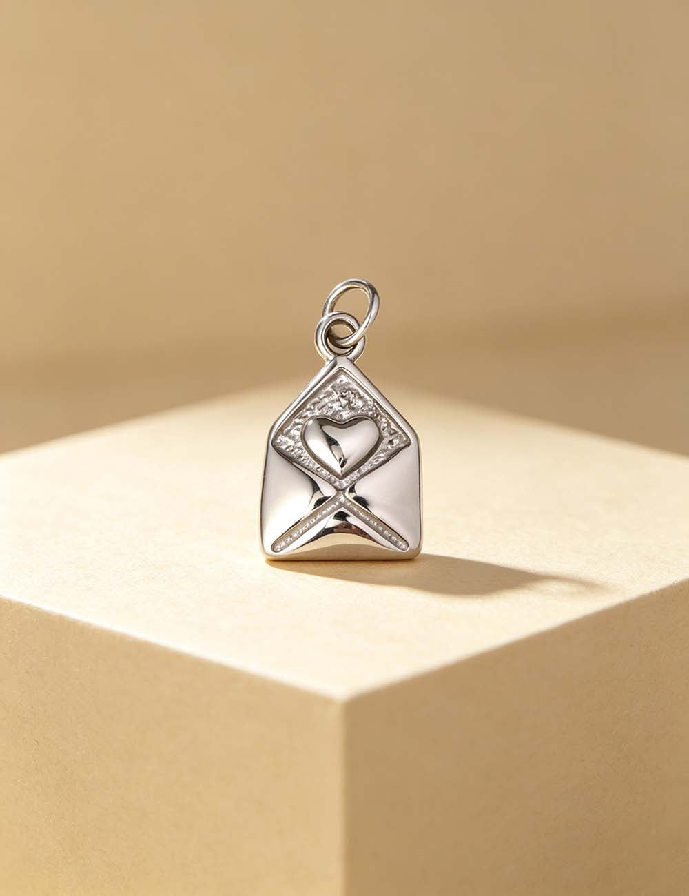 Ladies Vintage Romantic Envelope Heart Beetle Charm Pendant
