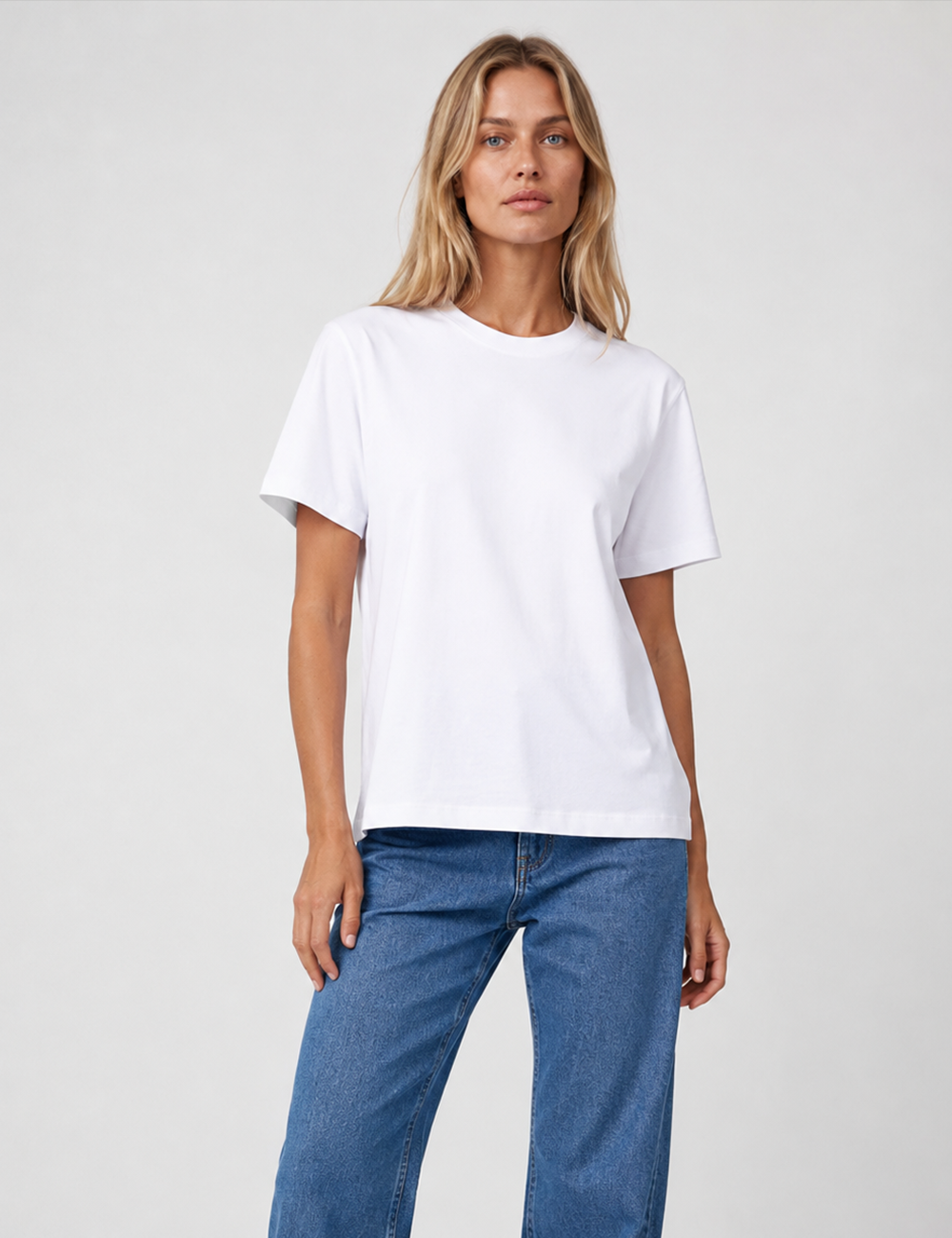 Ladies Casual Solid Round Neck Short Sleeves Basic T-Shirt