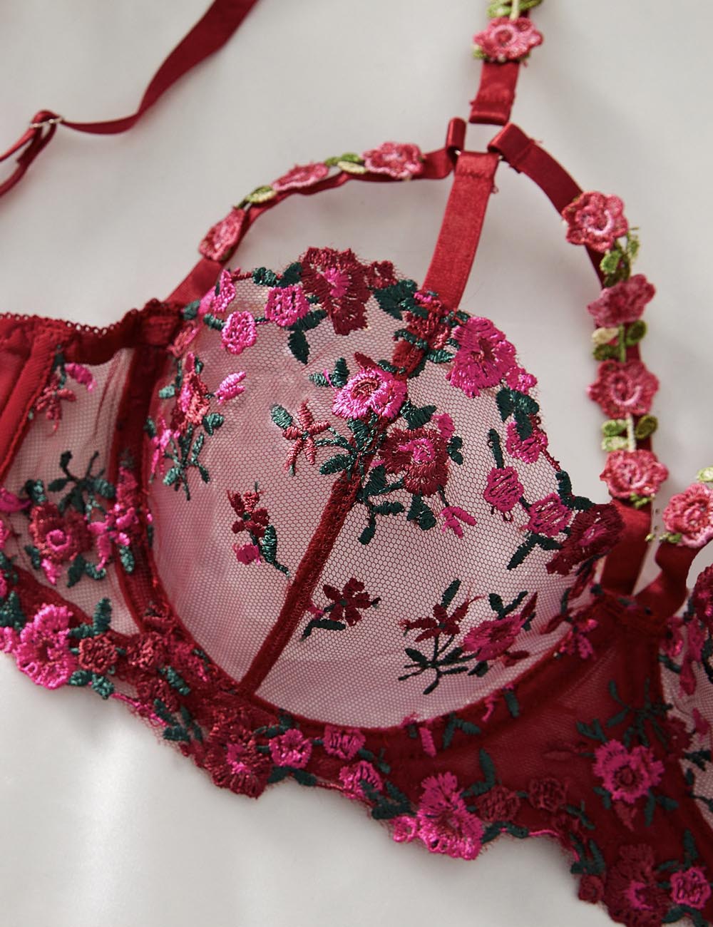 Ladies Floral Embroidery See Through 3PCS Lingerie Set 8XX0170