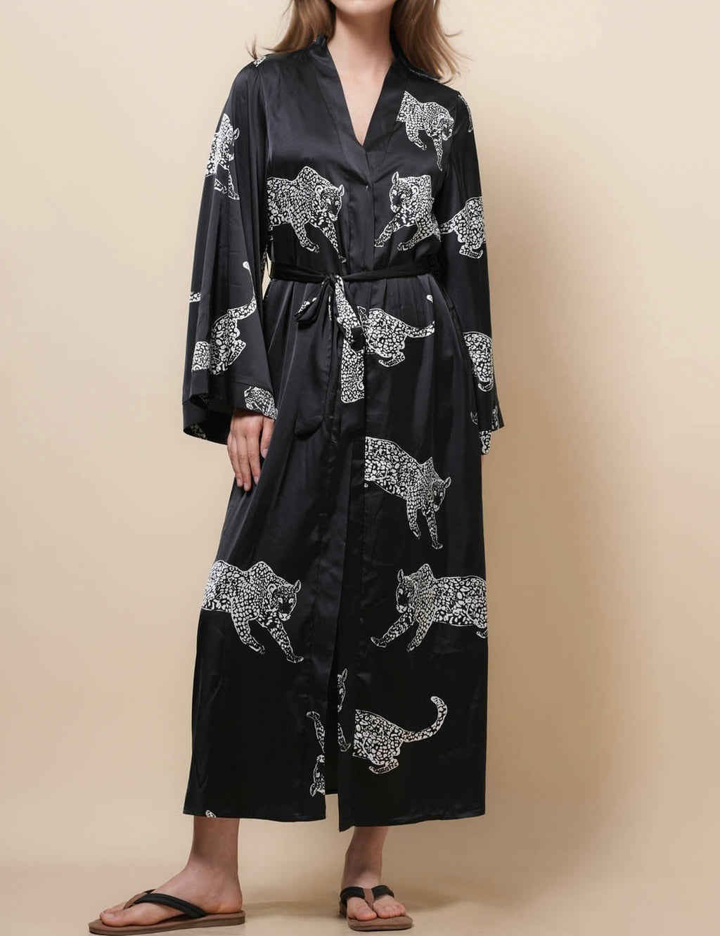 Ladies V-Neck Long Sleeves Waist Tie Pajama Robe SKRB50501
