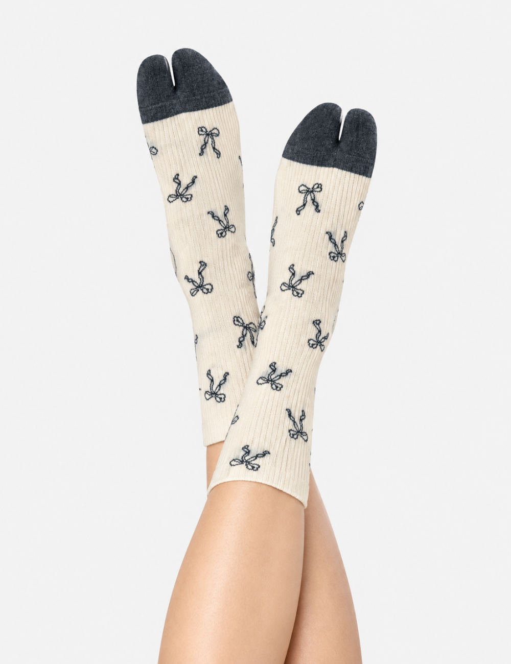 Ladies Assorted Patterns Split Toe Mid Calf Socks
