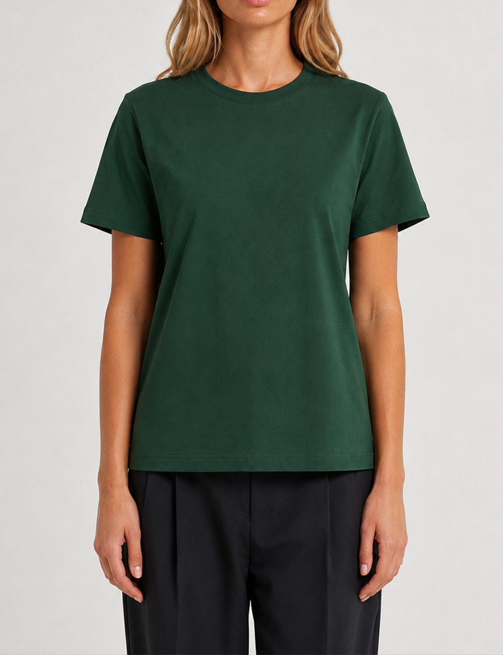 Ladies Casual Solid Round Neck Short Sleeves Basic T-Shirt