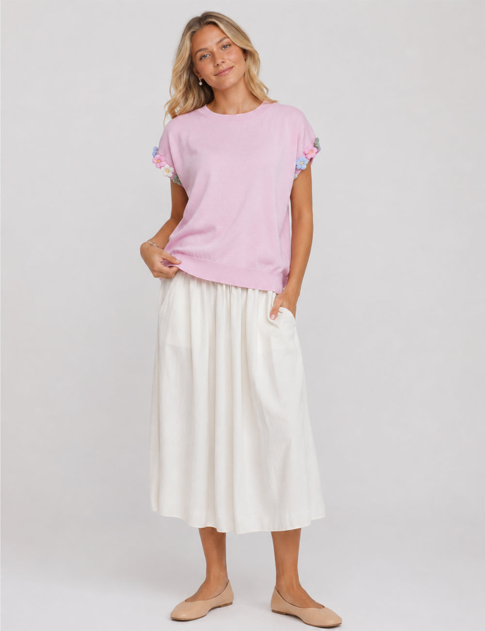 Ladies 3D Flower Pullover Short Sleeves Knit Top