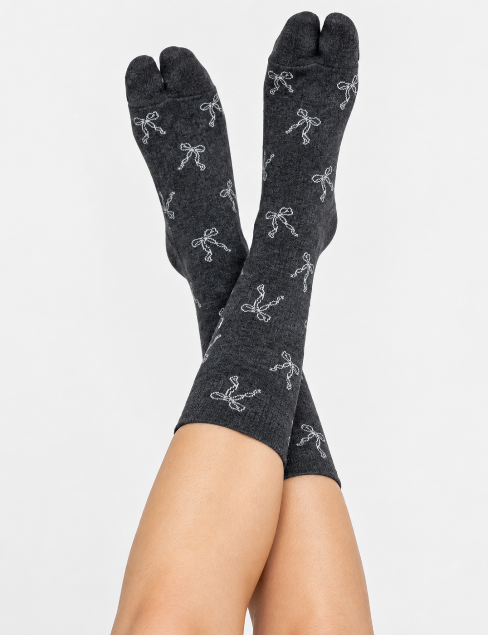 Ladies Assorted Patterns Split Toe Mid Calf Socks