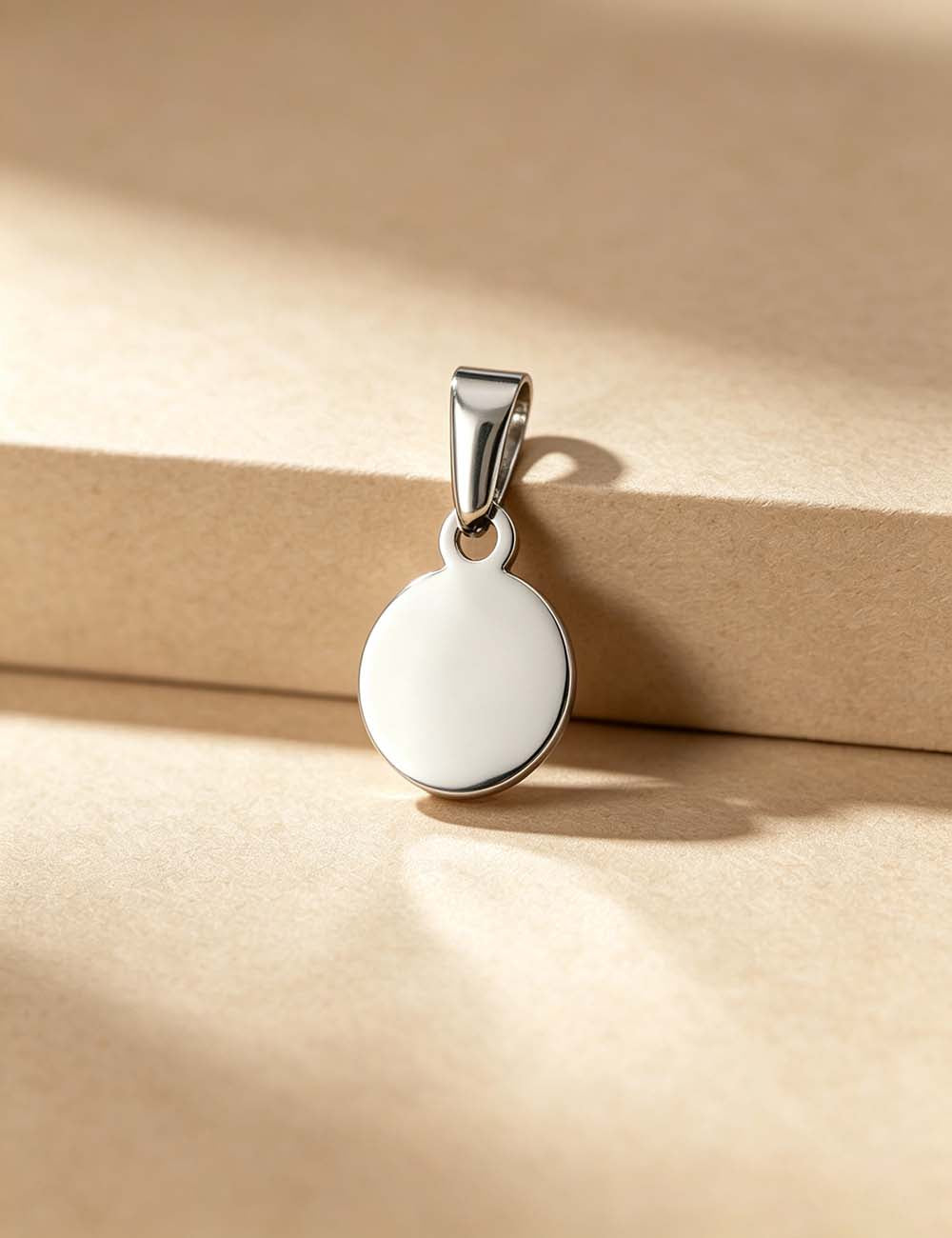 Ladies Minimalist Classic Round Disc Blank Pendant