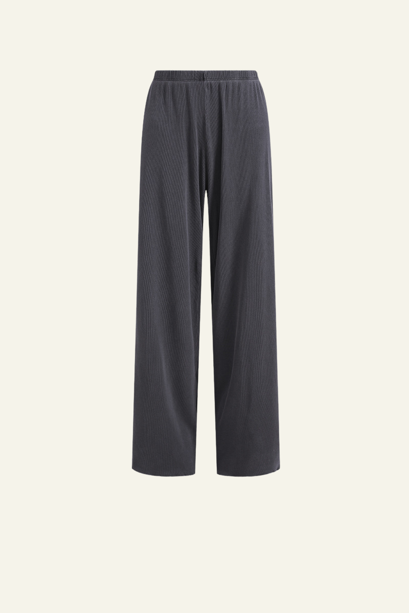 Women's Casual Drape-Style Straight-Leg Pants.