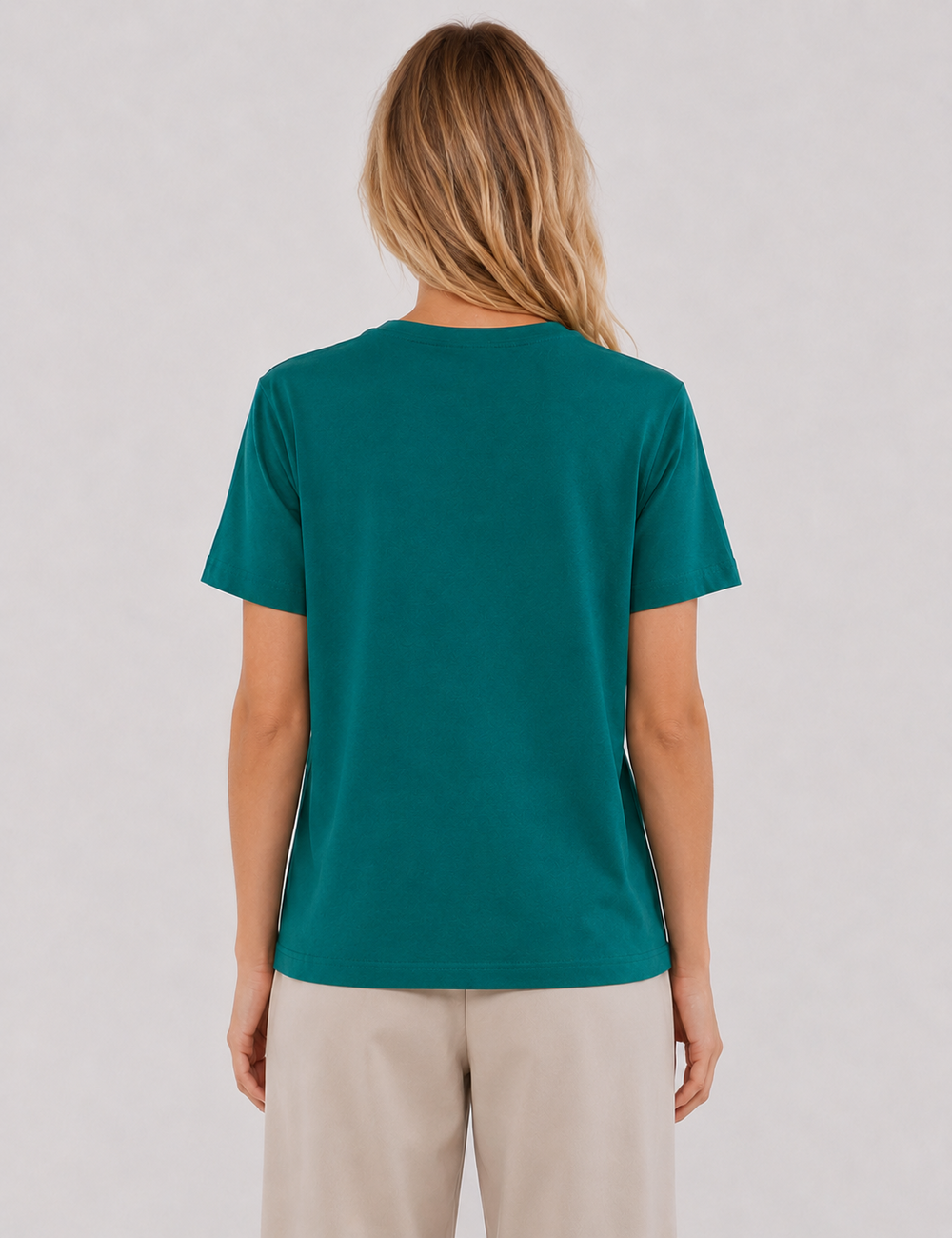 Ladies Casual Solid Round Neck Short Sleeves Basic T-Shirt