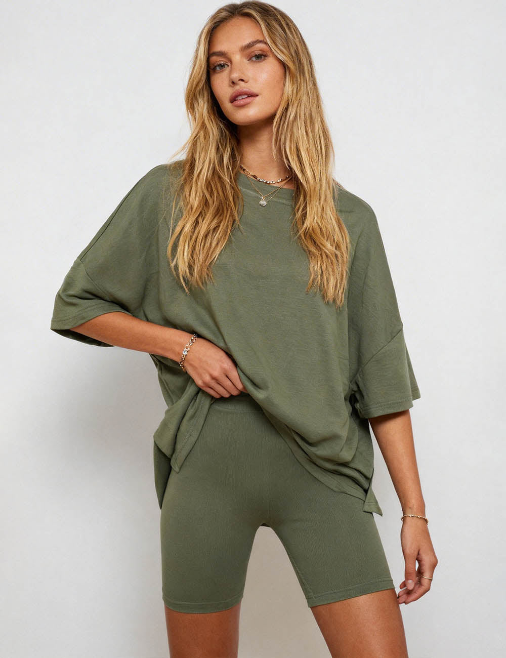 Ladies Solid Loungewear Outfits Loose Top & Slim Shorts Set
