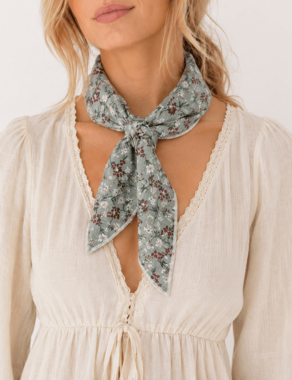 Ladies Bandana Floral Cluster Square Neck Scarf