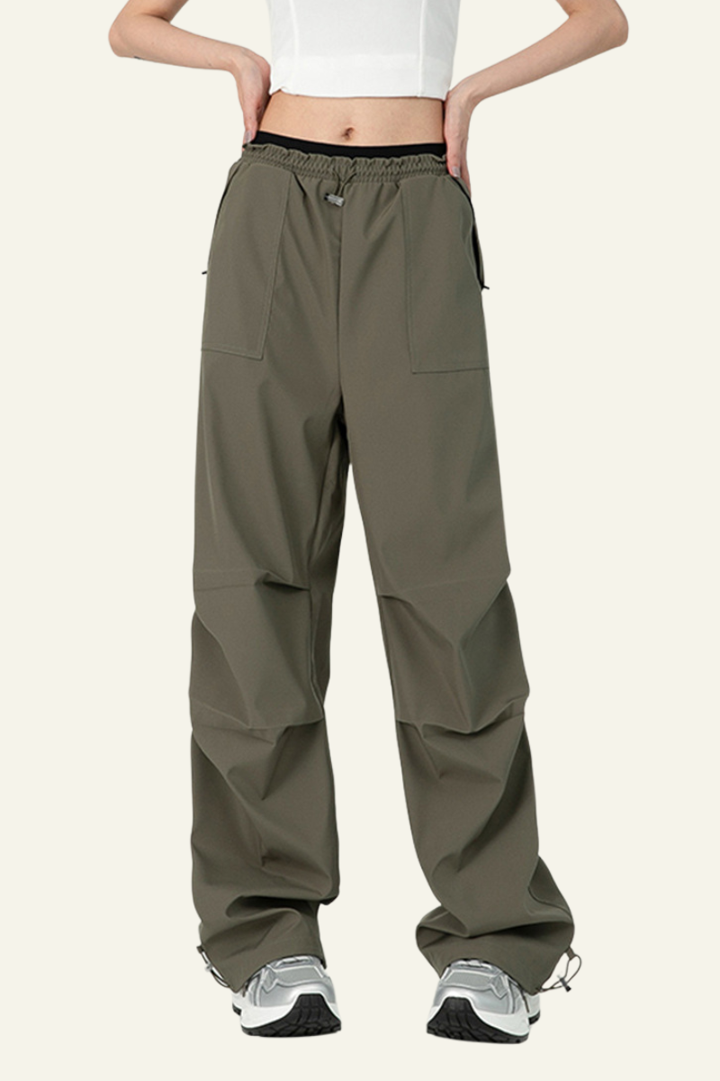 Women's Water-Resistant Breathable Pleated Light-Fleece Cargo Pants