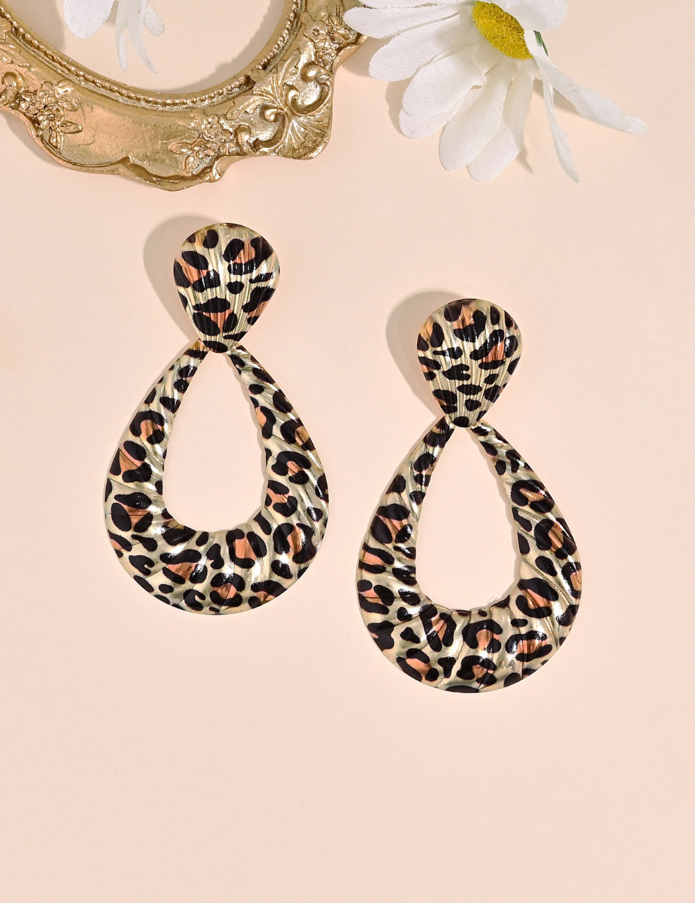 Ladies Leopard Water Dropped Pandent Earrings SKAJ4225