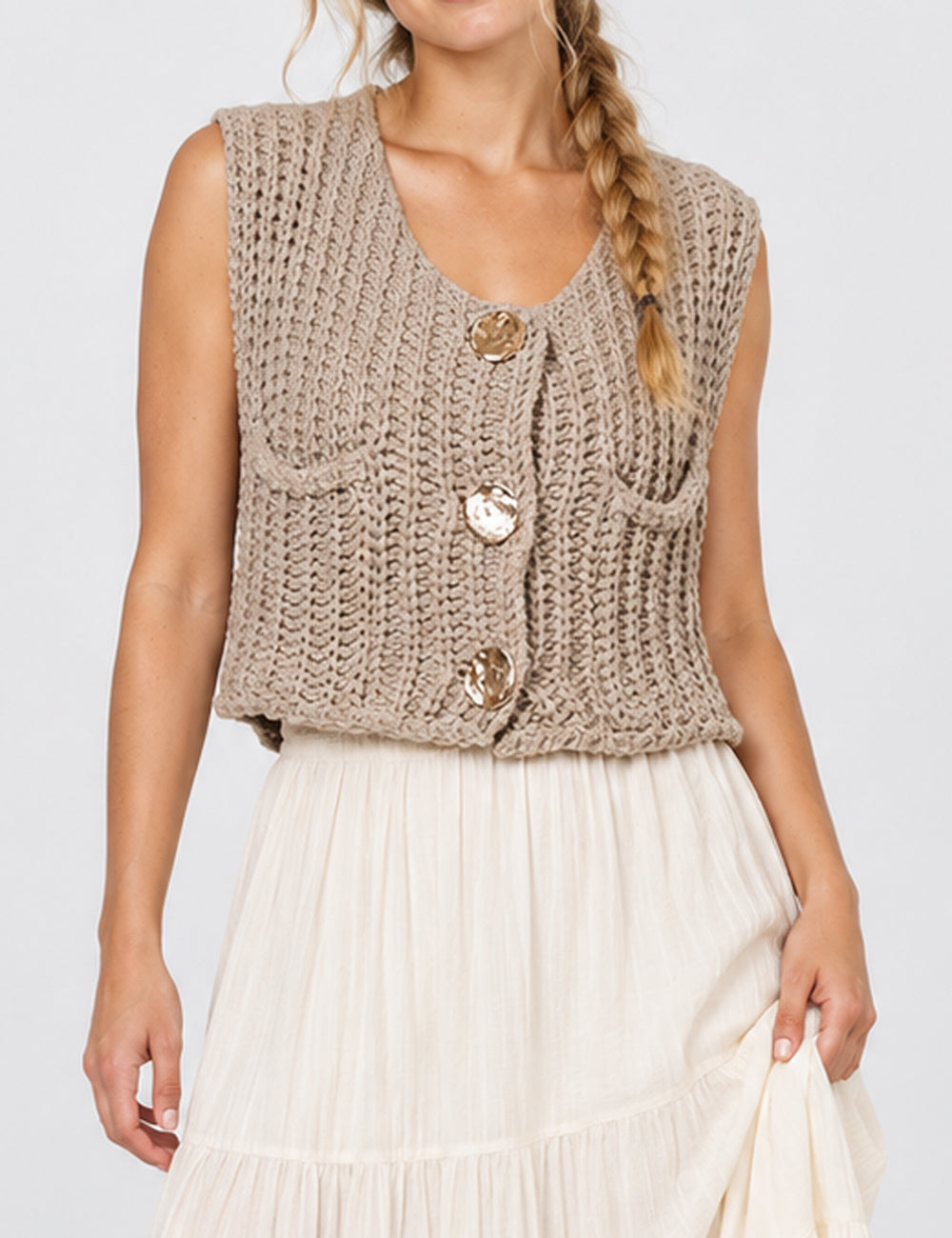 Ladies Chunky Knit Metal Button Crop Sweater Vest
