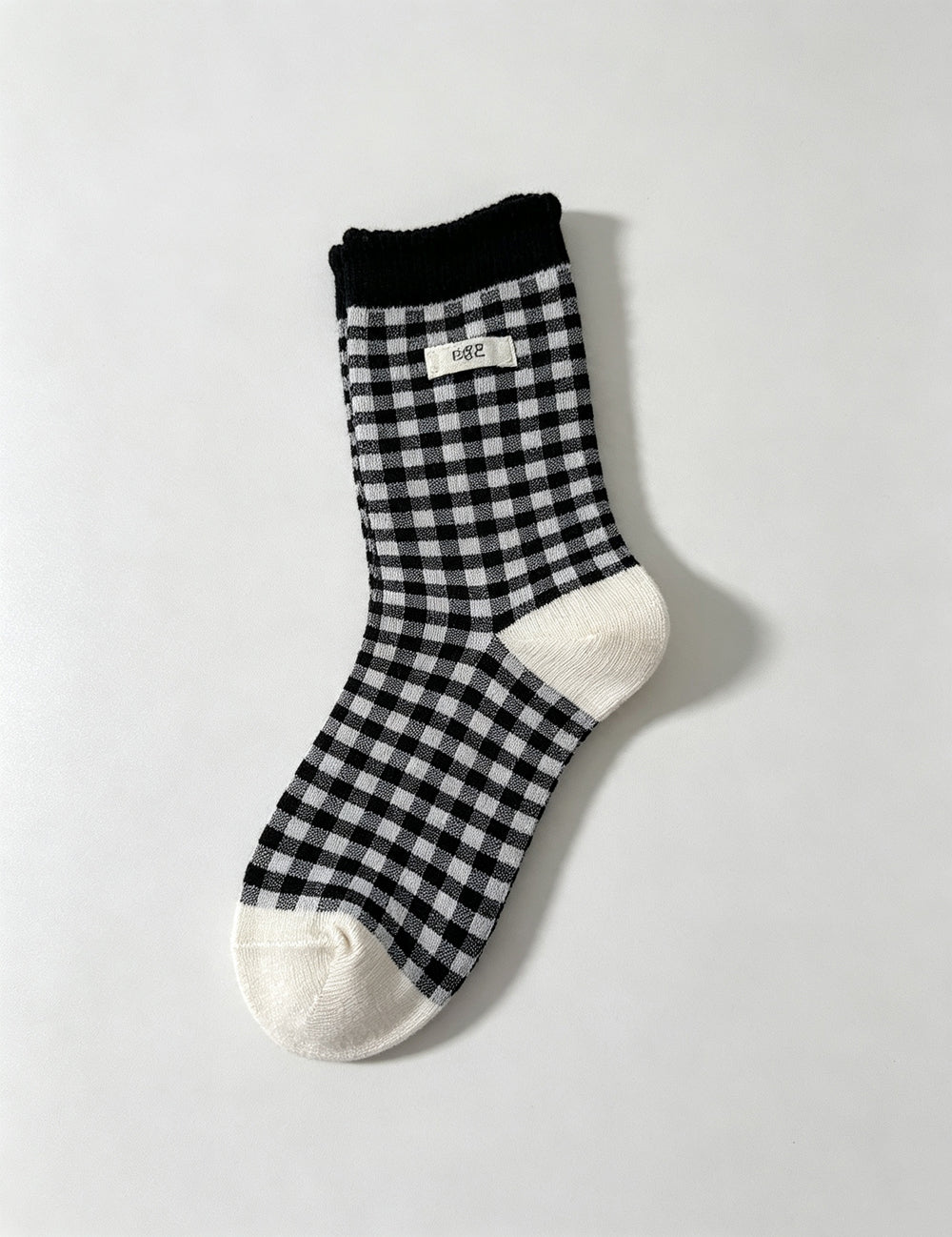 Ladies Cute Plaid Patch Mid Calf Socks