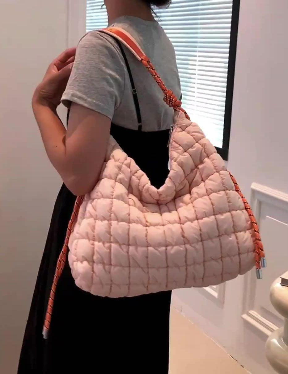 Ladies Puff Looking Padded Shoulder Bag SKAB4135
