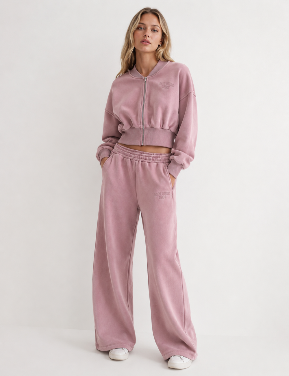 Ladies Embroidery Wide Leg Fleece Sweatpants