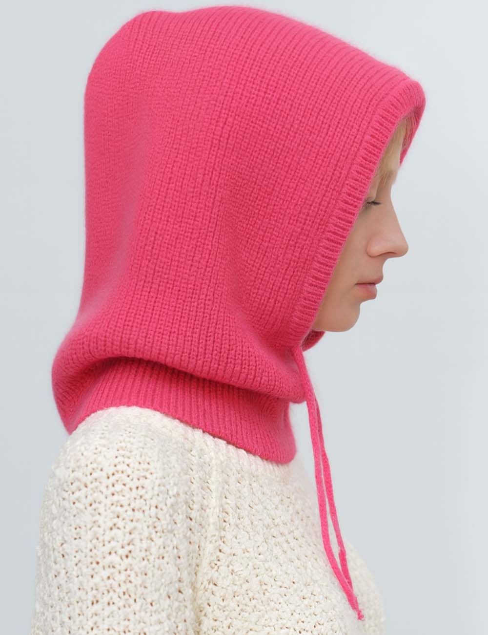 Ladies Fashionable One Piece Hooded Neck Knit Hat