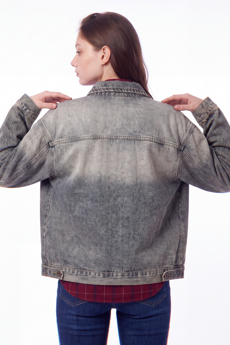 Women's Relaxed Classic Fit Denim Jacket