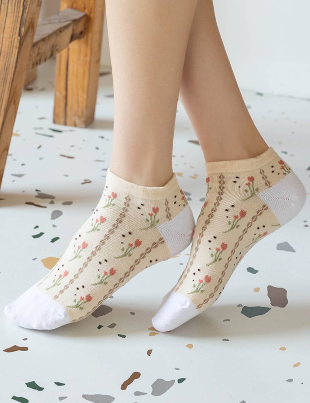 Ladies Floral Knit Boat Socks SKAS50024