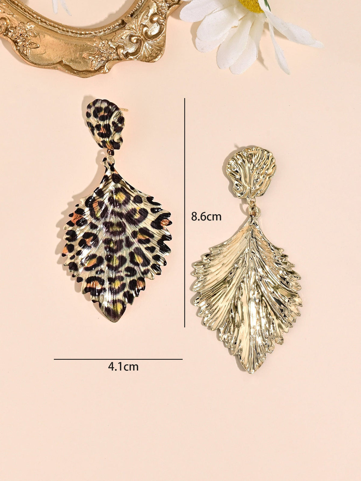 Ladies Leopard Water Dropped Pandent Earrings SKAJ4225
