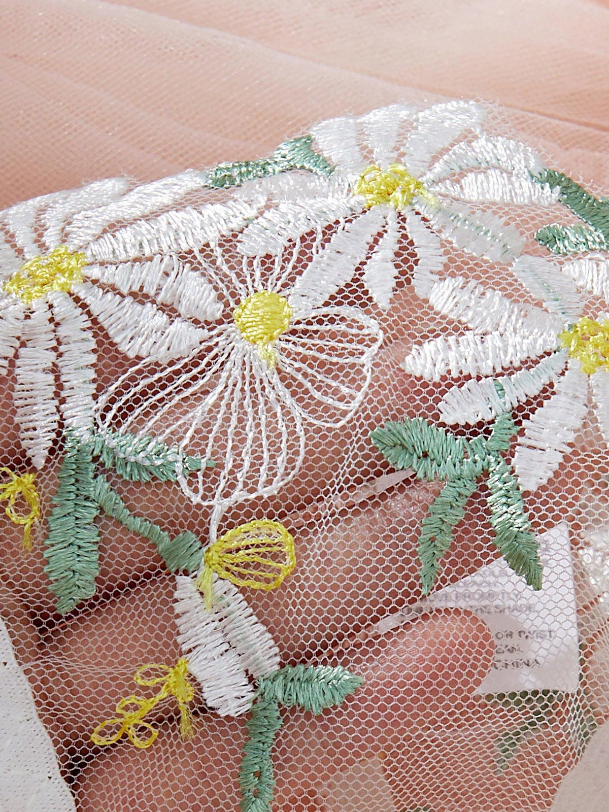 Ladies Embroidery Daisy Bra Thong 2PCS Lingerie Set SKLG4001