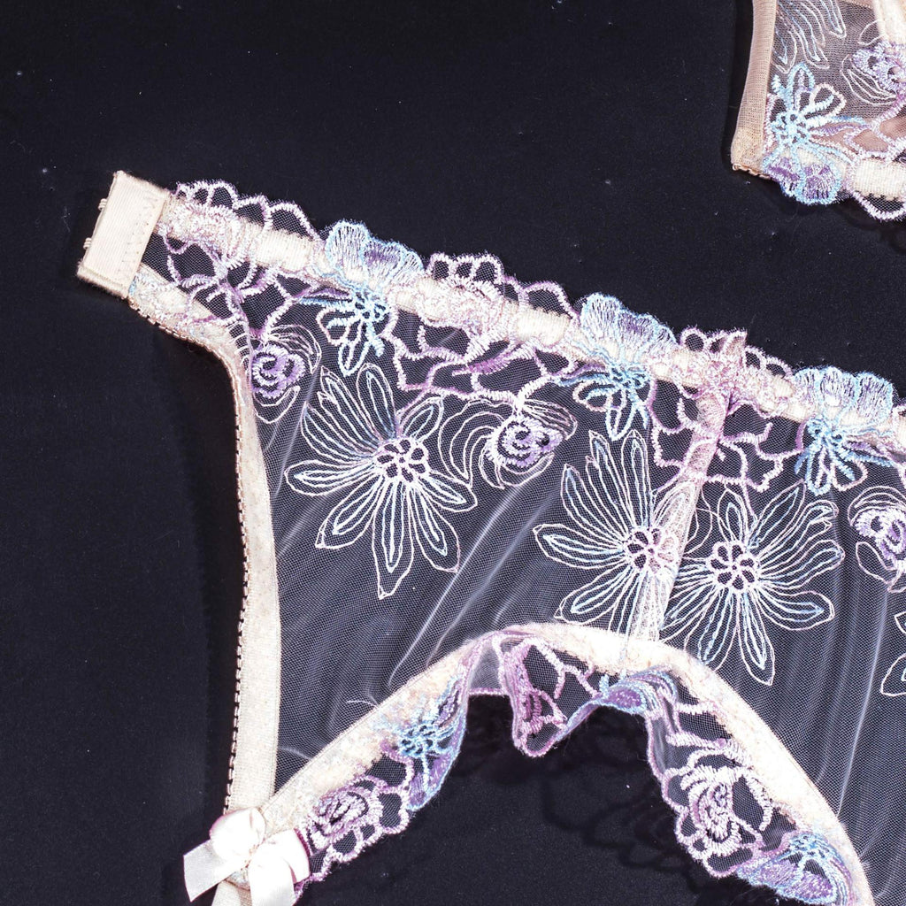 Ladies Floral Embroidery 3PCS Lingerie Set SKLG4102