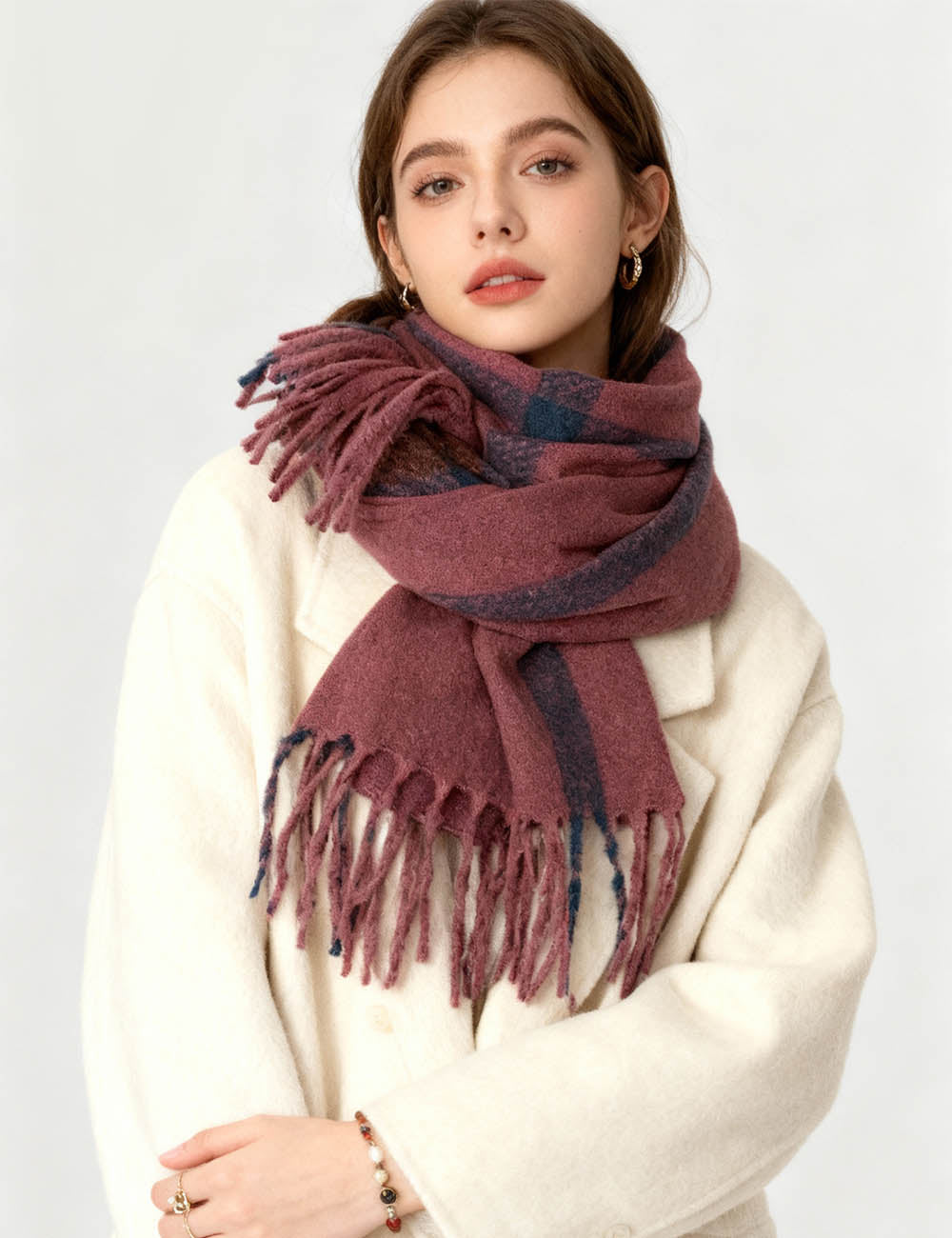 Ladies Cozy Winter Plaid Tassel Knit Scarf
