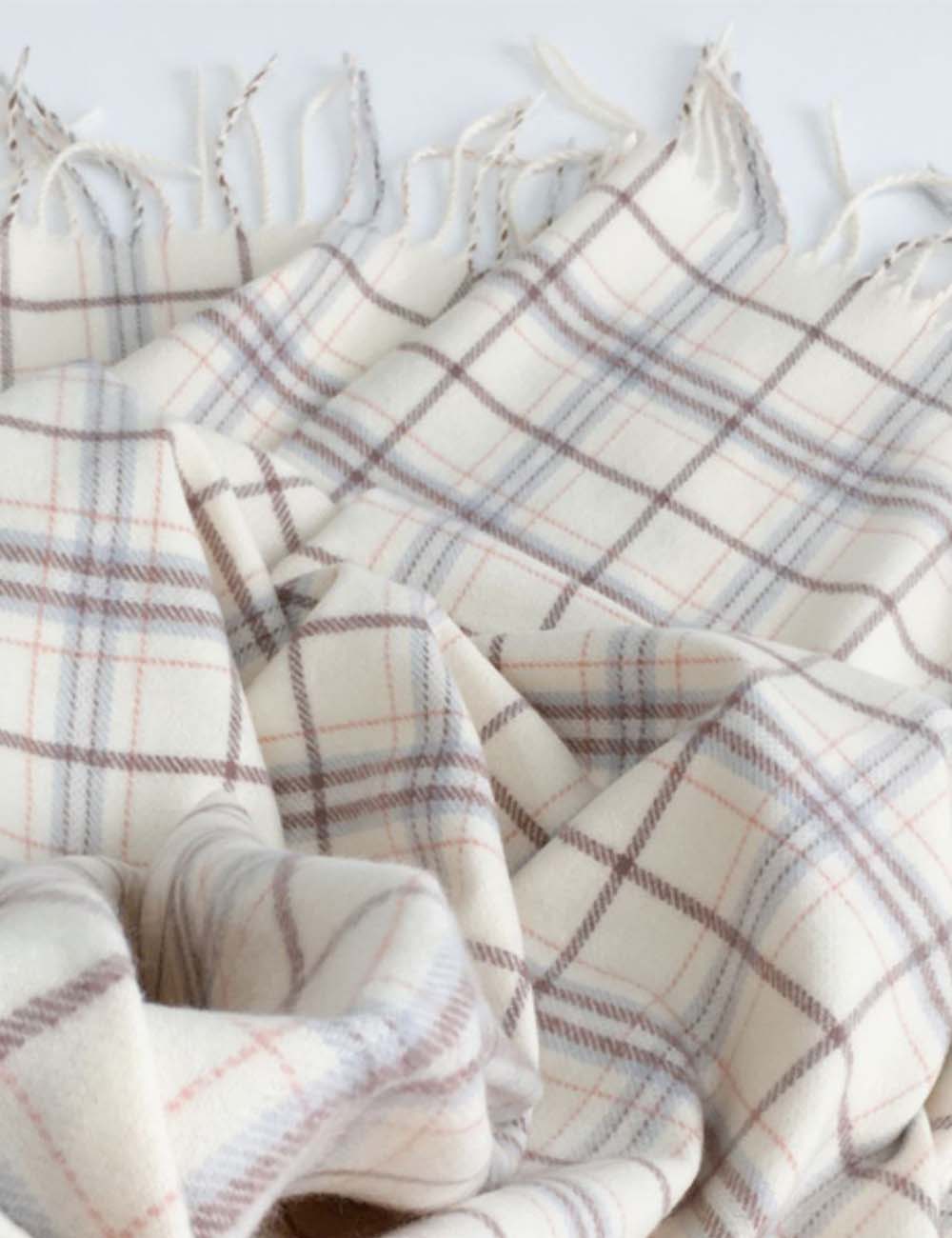 Ladies Vintage Checked Pattern Fringe Knit Scarf