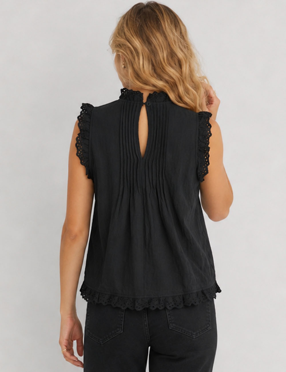 Ladies Boho Eyelet Lace Pleated Round Neck Sleeveless Babydoll Top
