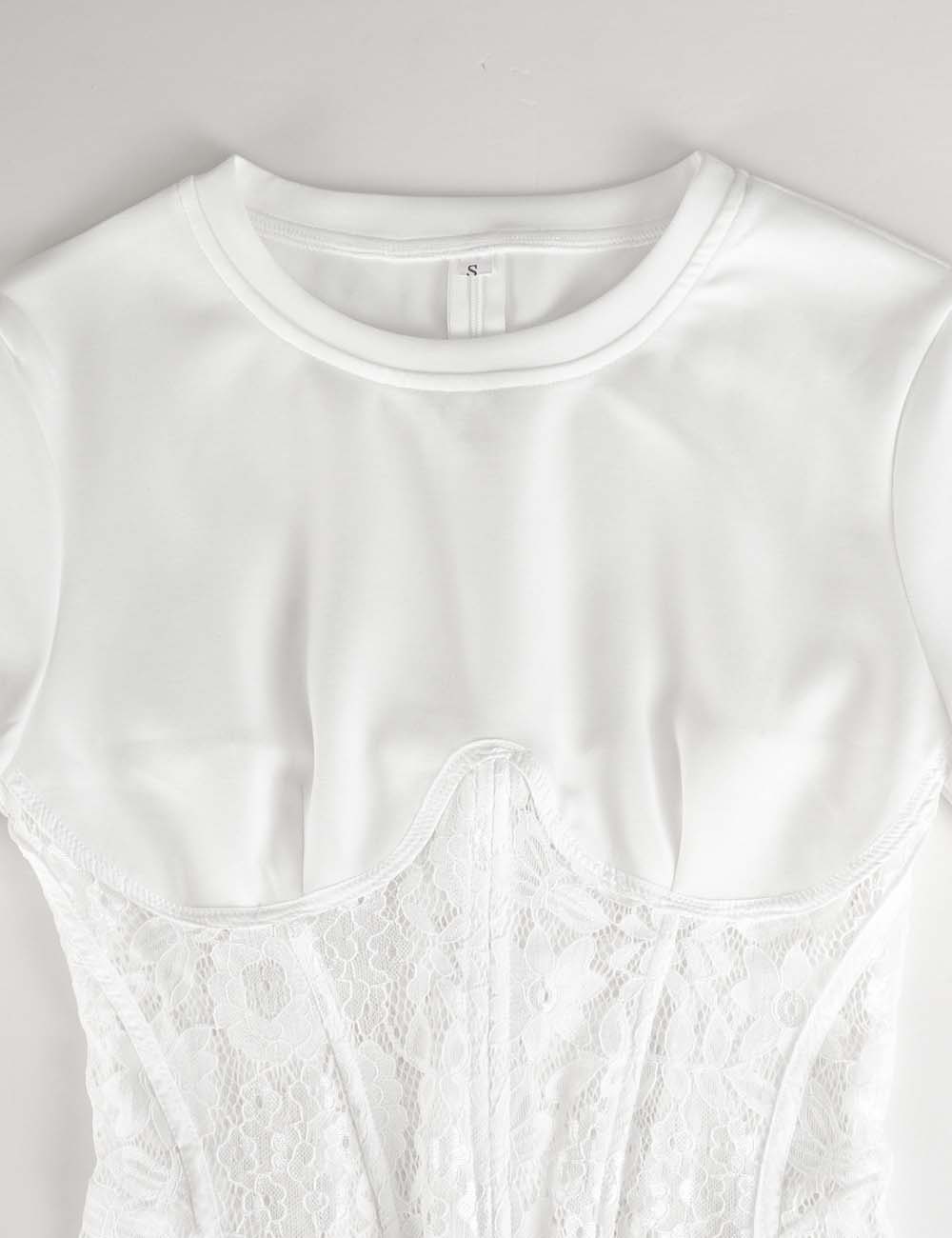 Ladies Lace Scalloped Hem Round Neck Short Sleeves Top