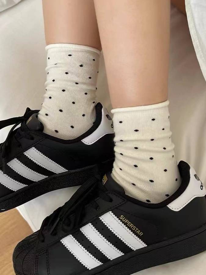 Ladies Polka Dot Knit Midi Socks SKAS50017