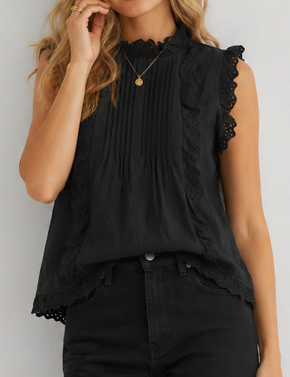 Ladies Boho Eyelet Lace Pleated Round Neck Sleeveless Babydoll Top