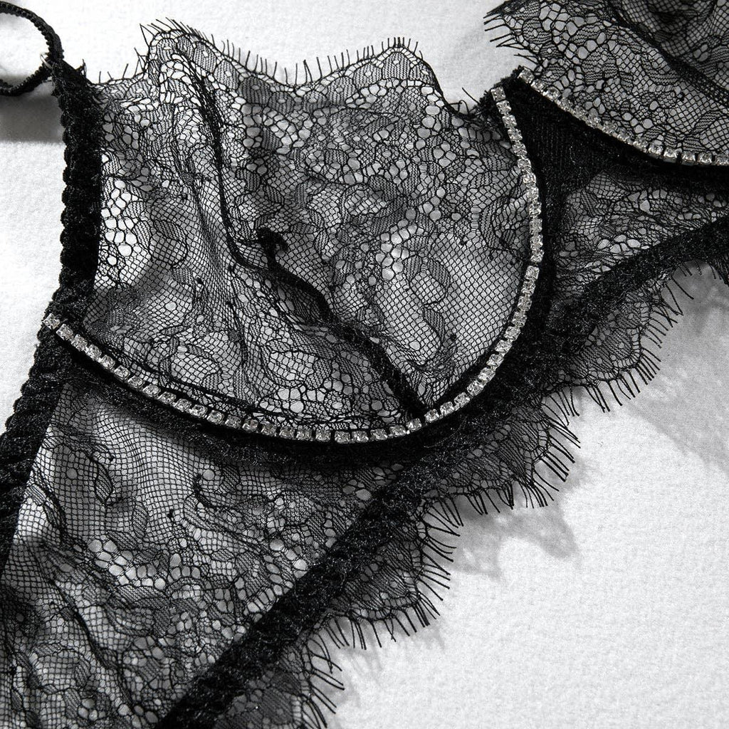 Lace Diamond Setting Lingerie Set with Garter Belt