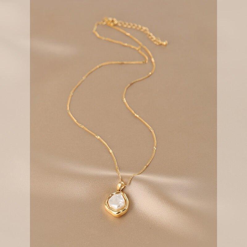 Ladies Chic Pearl Charm Pendent Necklace SKAJ028
