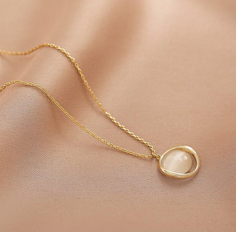 Ladies Chic Transparent Oval Pendent Necklace SKAJ020